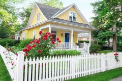 picket-fence-white-color