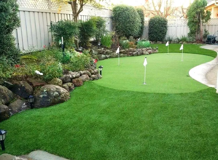 59 Best Backyard Putting Green And Modern Yard Ideas