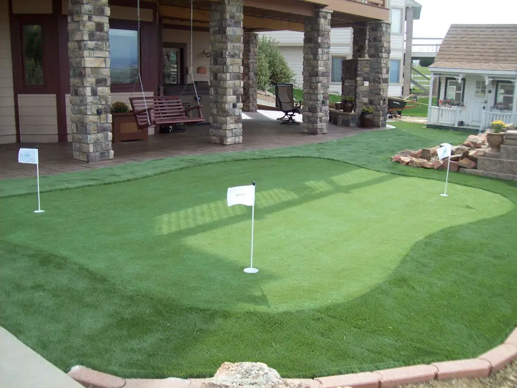 backyard putting green