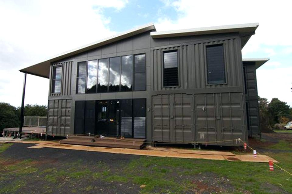 dark large container house
