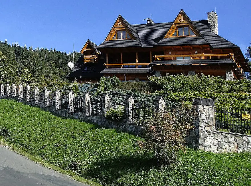 house architecture style zakopane style guest superstructure autumn sunny day hill