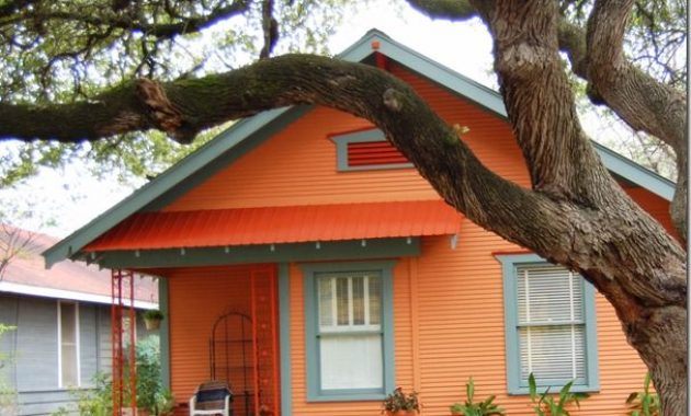 orange house color