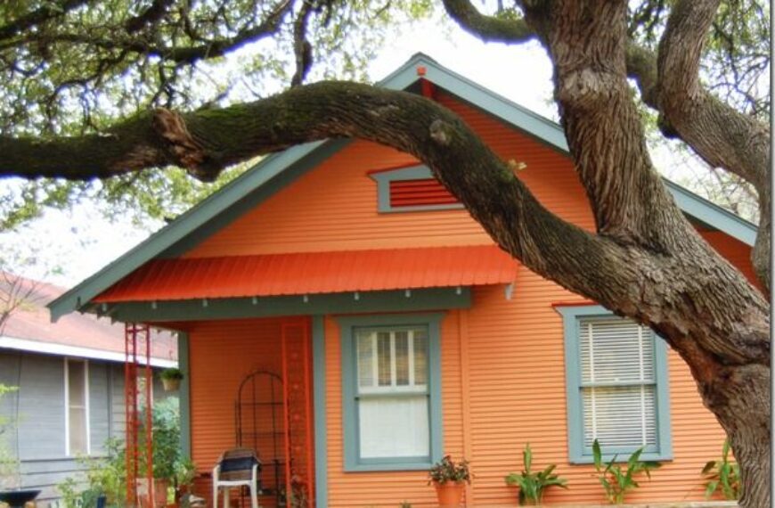 orange house color