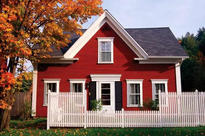 red house color