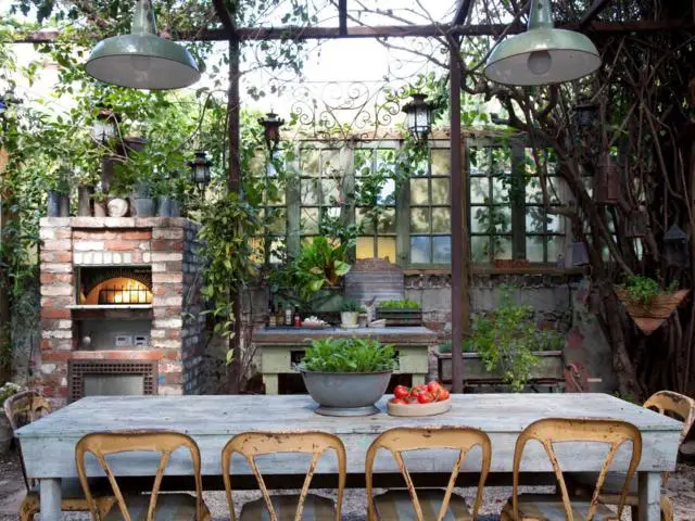 outdoor dining room design