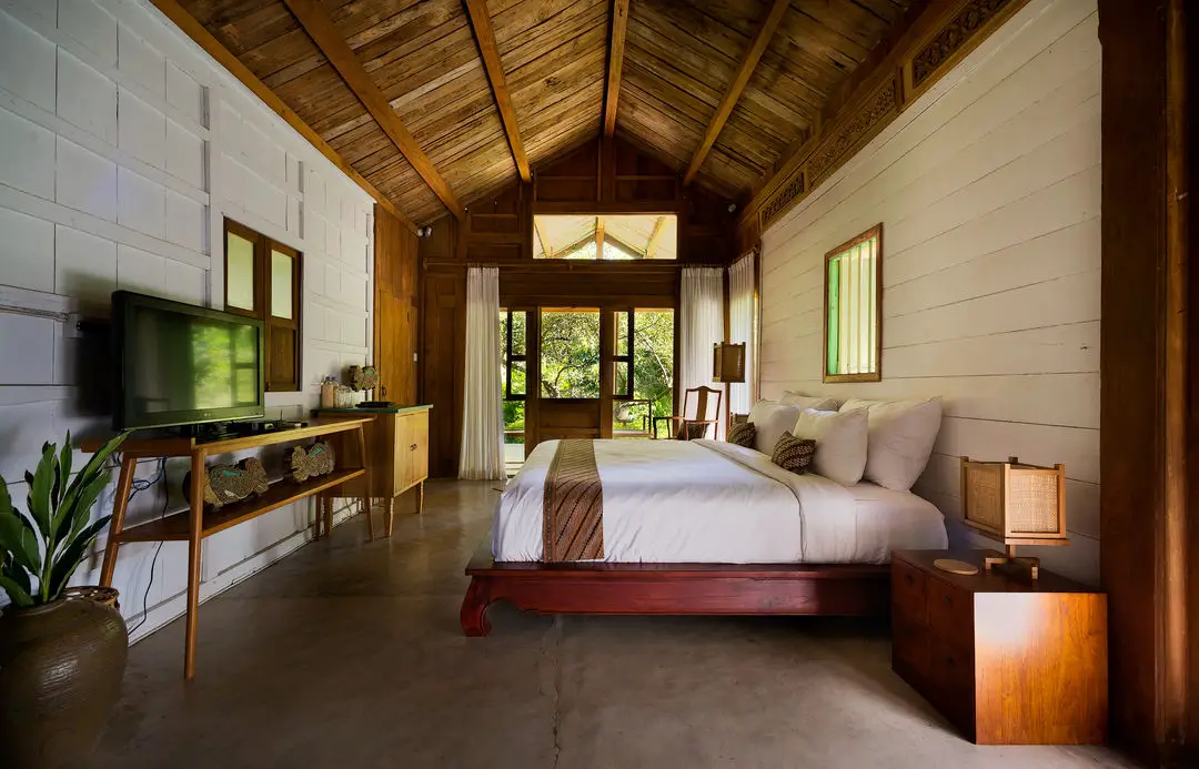 wooden house bedroom interior design