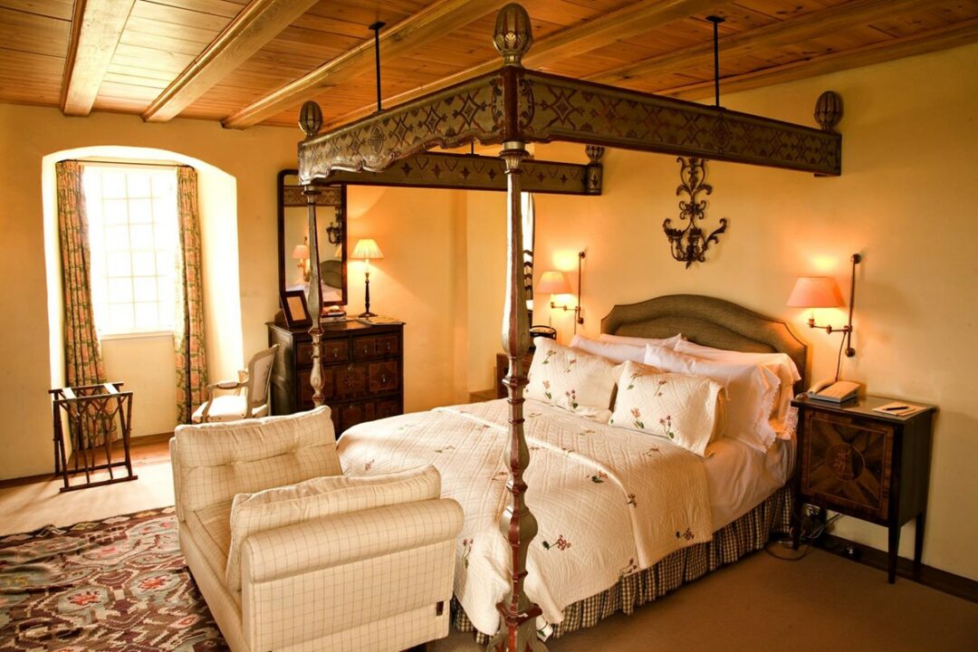 exclusive wooden castle bedroom
