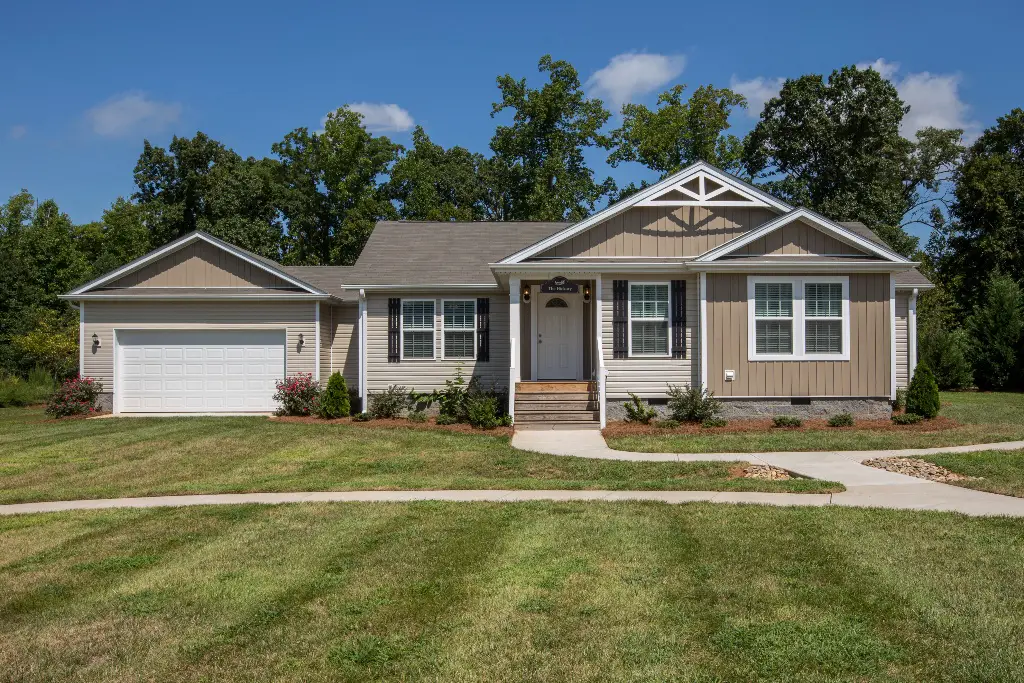 modular home with garage