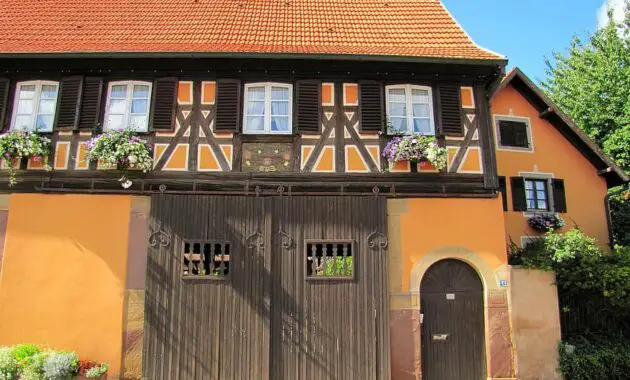 france house french architecture residence home colorful decor sky