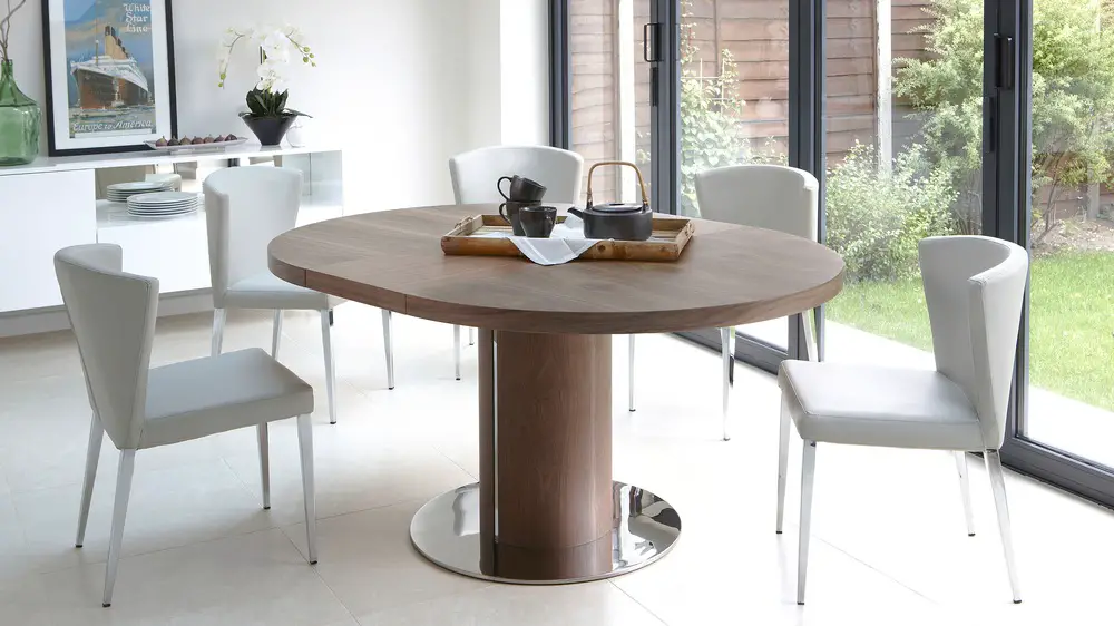 minimalist modern round table set