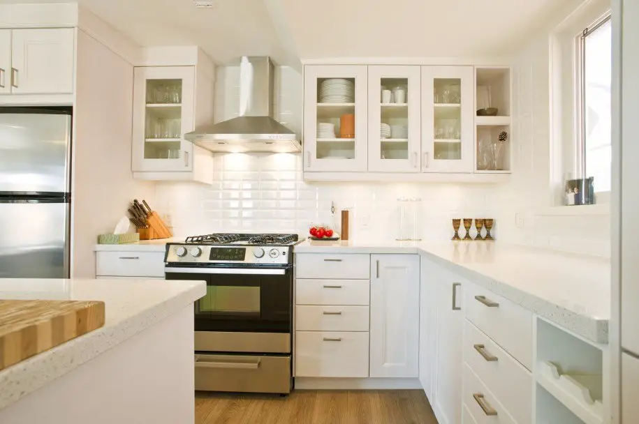 white kitchen design and ideas