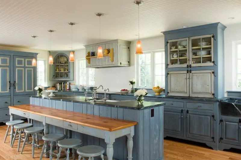 wooden kitchen cabinets