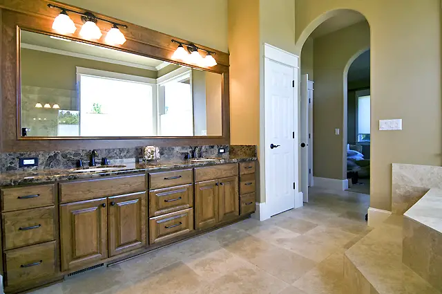 custom kitchens and bathrooms