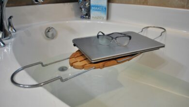 bathtub tray for laptop
