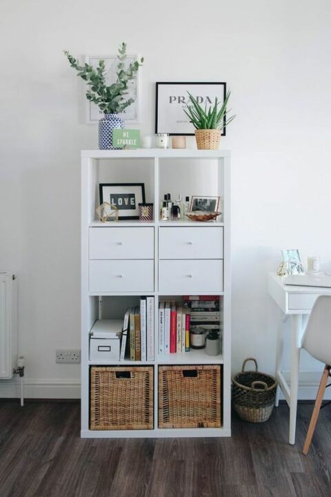 simple white bookshelf ideas