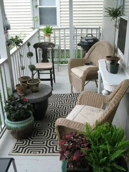 neat outdoor living room