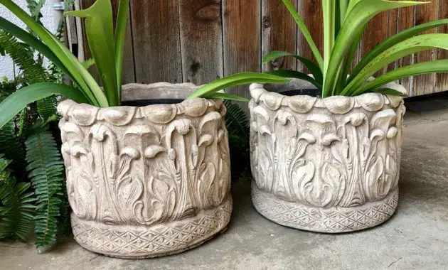 vintage planters ideas