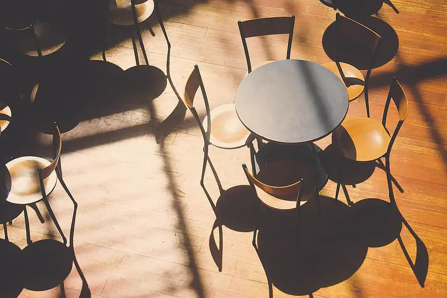 Minimalist Round Table set with wooden chair decoration