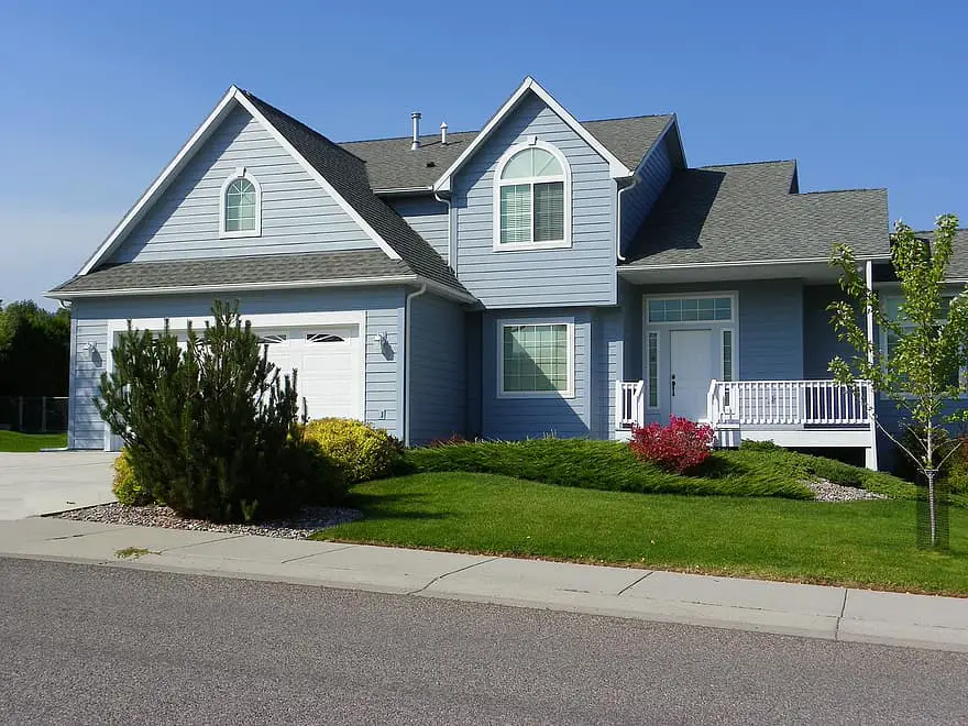 landscaping front yard family home residence contemporary property modern suburban real estate home house