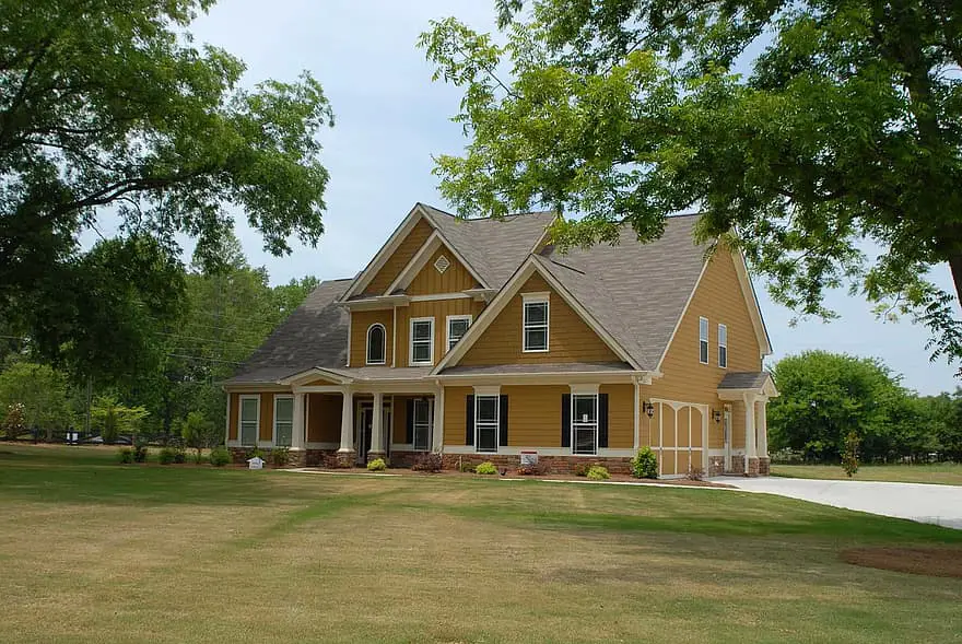 landscaping front yard new home construction real estate realtor for sale buy sell mortgage house estate