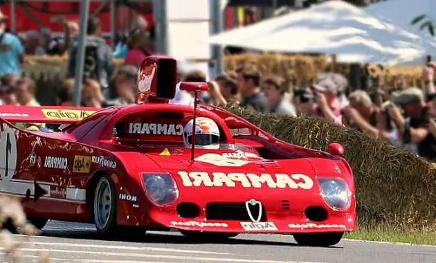 racing car alfa romeo motorsport sports car auto automotive vehicle flitzer sporty