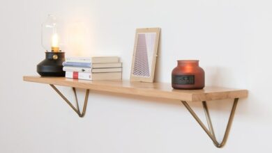 minimalist wooden floating shelf