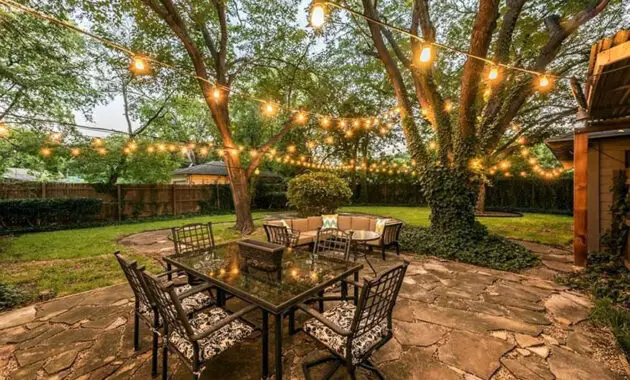 String lights for modern backyard