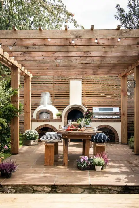 creative outdoor kitchen