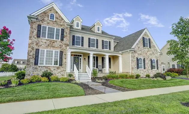 lawn house driveway suburb entrance hdr real estate