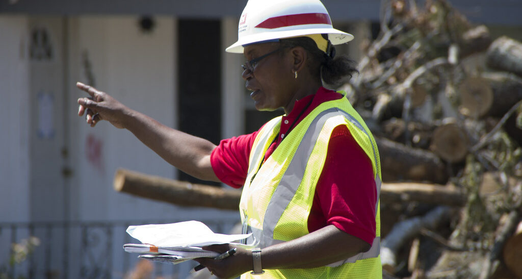 Contractors to Build a House in California