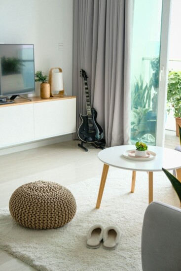 simple white carpet cozy living room